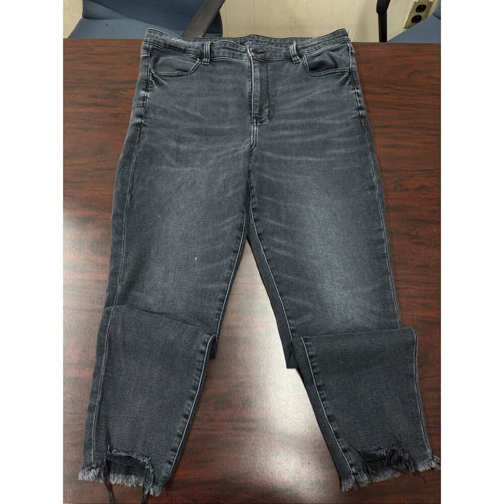 American Eagle Super Stretch Super Hi-Rise Jegging Black Jeans Size 16 Short